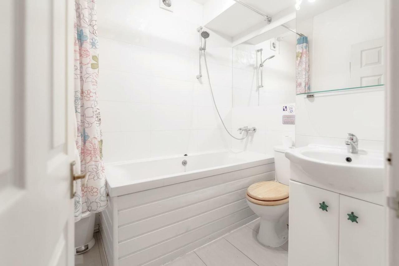 3 Bedroom Garden Flat - Central Location London Eksteriør billede