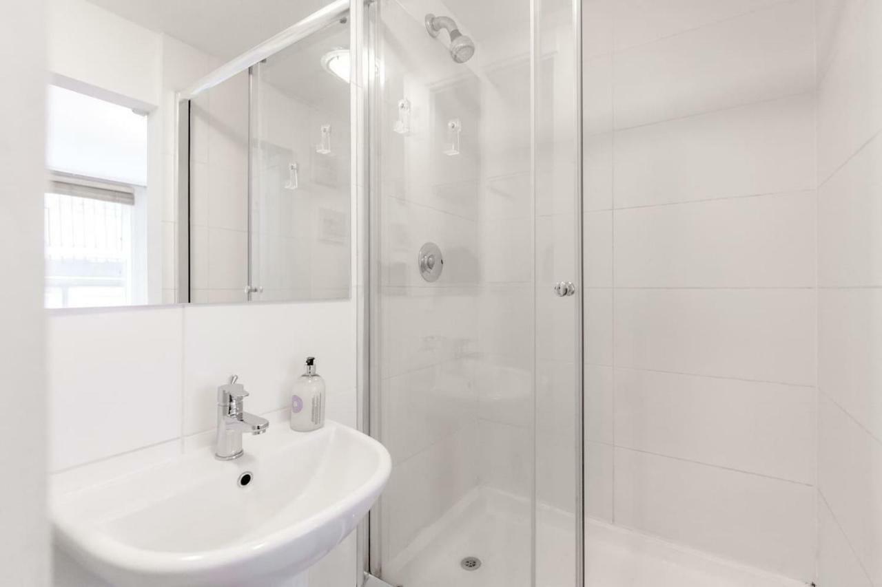 3 Bedroom Garden Flat - Central Location London Eksteriør billede